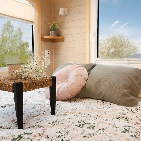 Aurora Hill 营地 Podobin