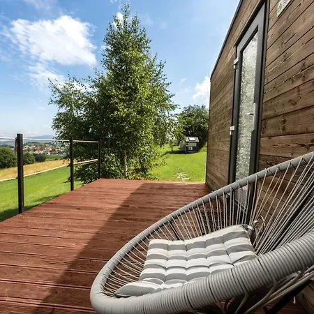 Aurora Hill 营地 *