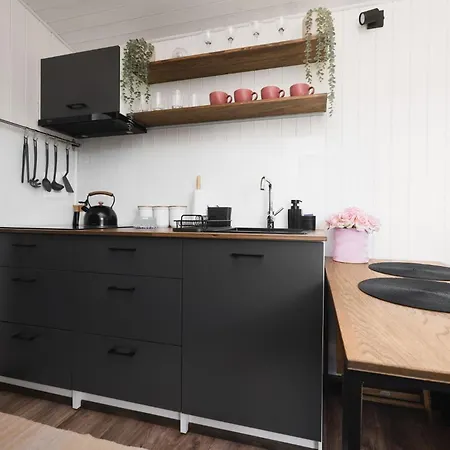 Aurora Hill 营地 Podobin