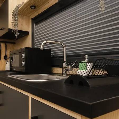 Aurora Hill 营地 *