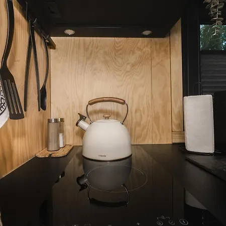 Aurora Hill 营地 Podobin