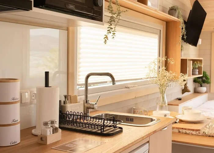 Aurora Hill * Podobin