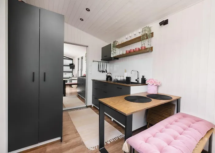 Aurora Hill Kemping Podobin