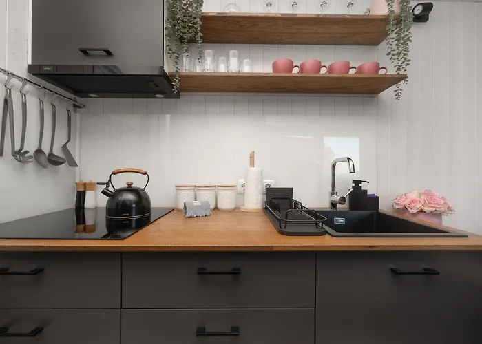 Aurora Hill Kemping *