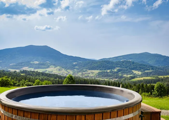 Kemping Aurora Hill Podobin